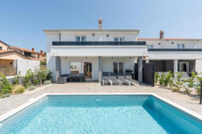 Luxury holiday home Delfin, Istra- Kukci